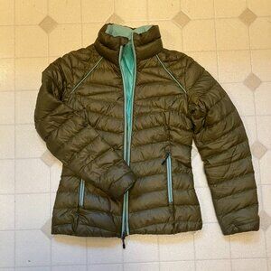 Spyder puffer jacket, olive green size XS/S